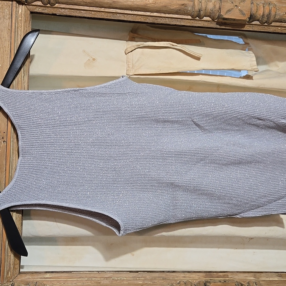 Silver Ribbed Tank Top In Size Large - Picture 4 of 6
